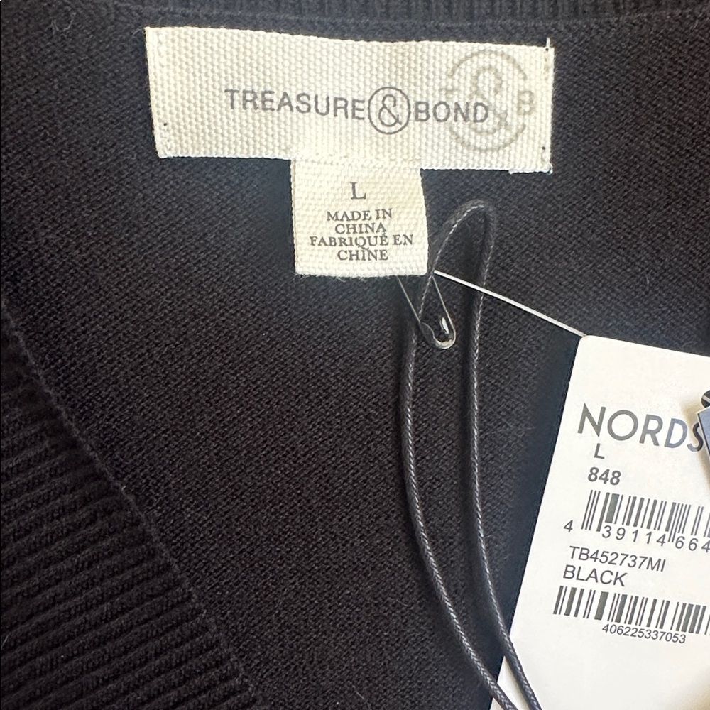 Treasure & Bond Black V-Neck Sweater - Picture 4 of 8